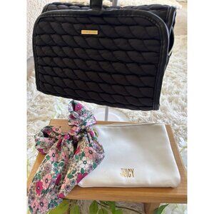 Juicy Couture Quilted Black Toiletries Bag & White Cosmetic Pouch Set With Flora